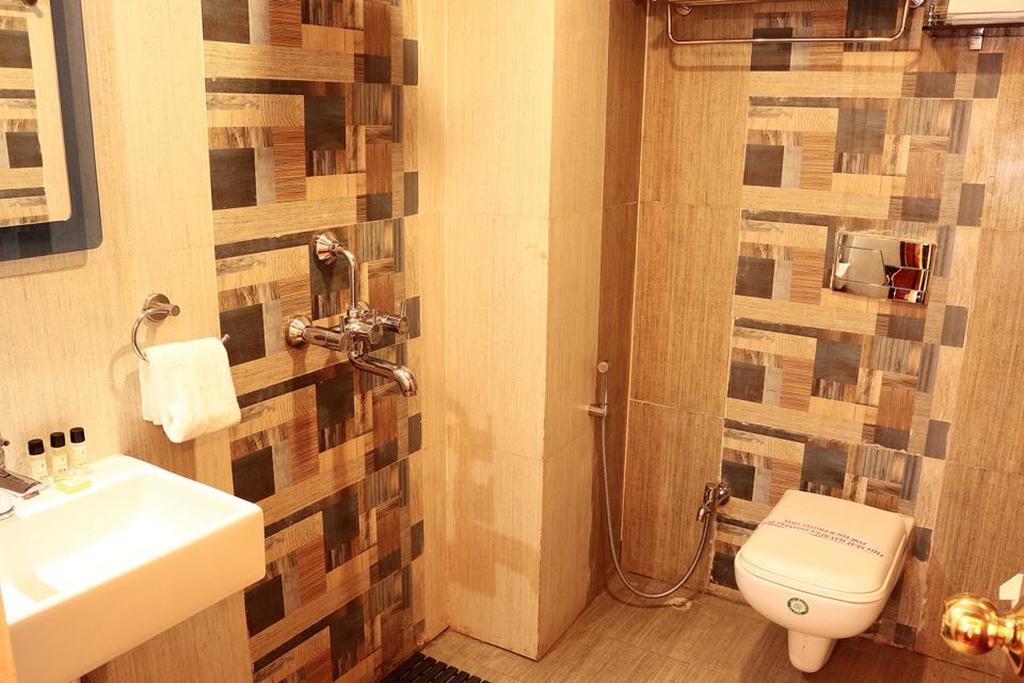 Oyo 1522 Npg Hotel Kalküta Dış mekan fotoğraf