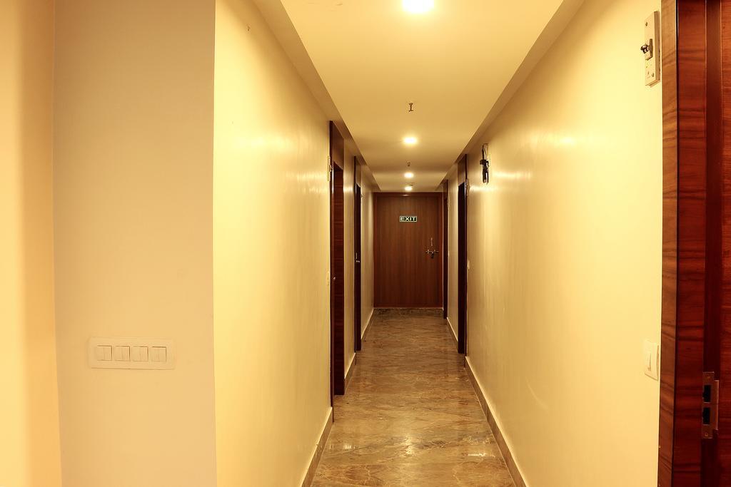 Oyo 1522 Npg Hotel Kalküta Dış mekan fotoğraf