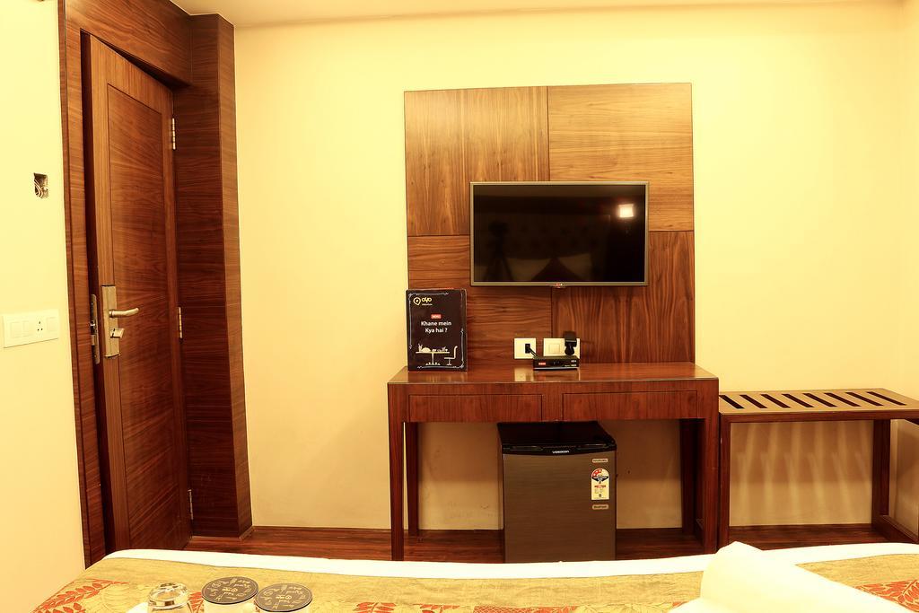 Oyo 1522 Npg Hotel Kalküta Dış mekan fotoğraf